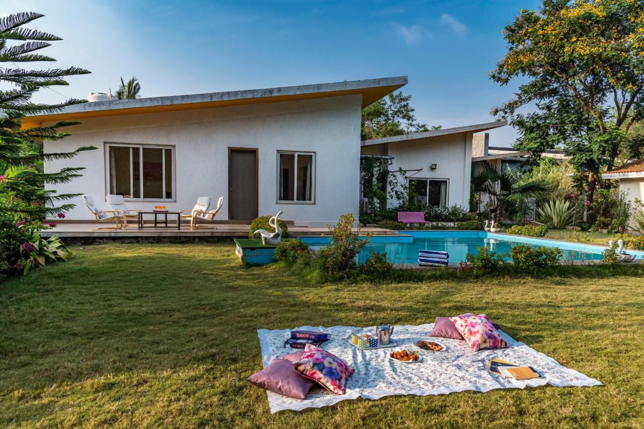Saffronstays Roselle, Malavli - Pet-Friendly Pool Villa With Modern Interiors Лонавала Экстерьер фото